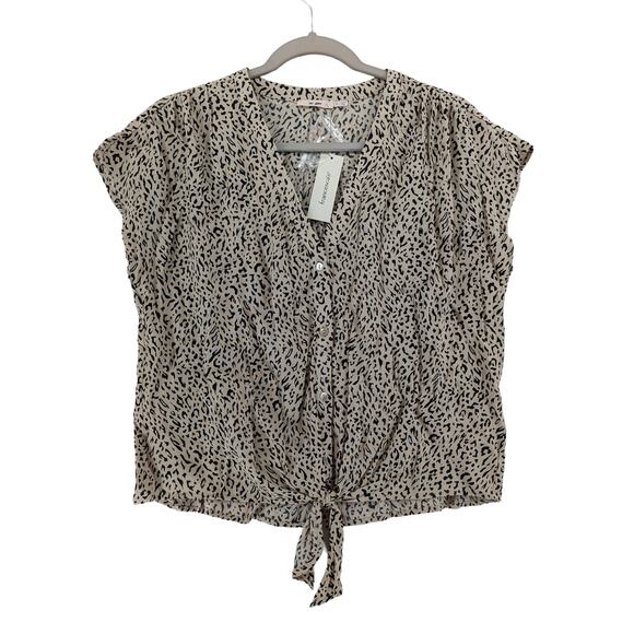 Francescas Animal Print Blouse S Beige Tie Front Button Down Knot‎ Front Pleated - Picture 1 of 9